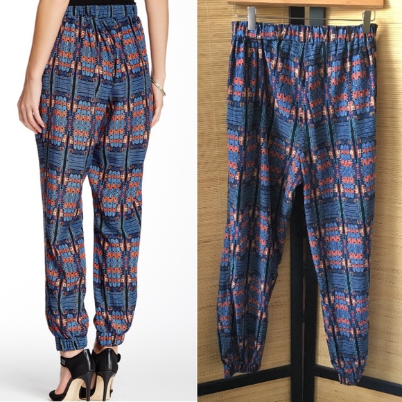 Tribal Printed Pants - Picture 2 of 7